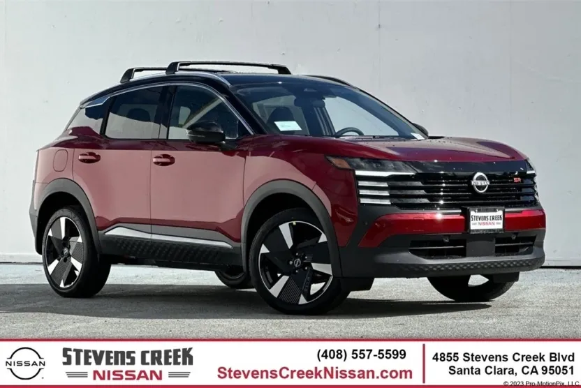 2025 Nissan Kicks SR photo 1