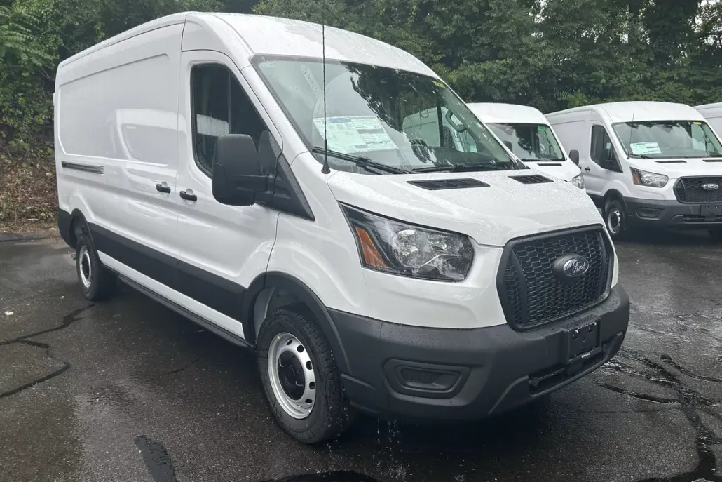 2025 Ford Transit photo 1