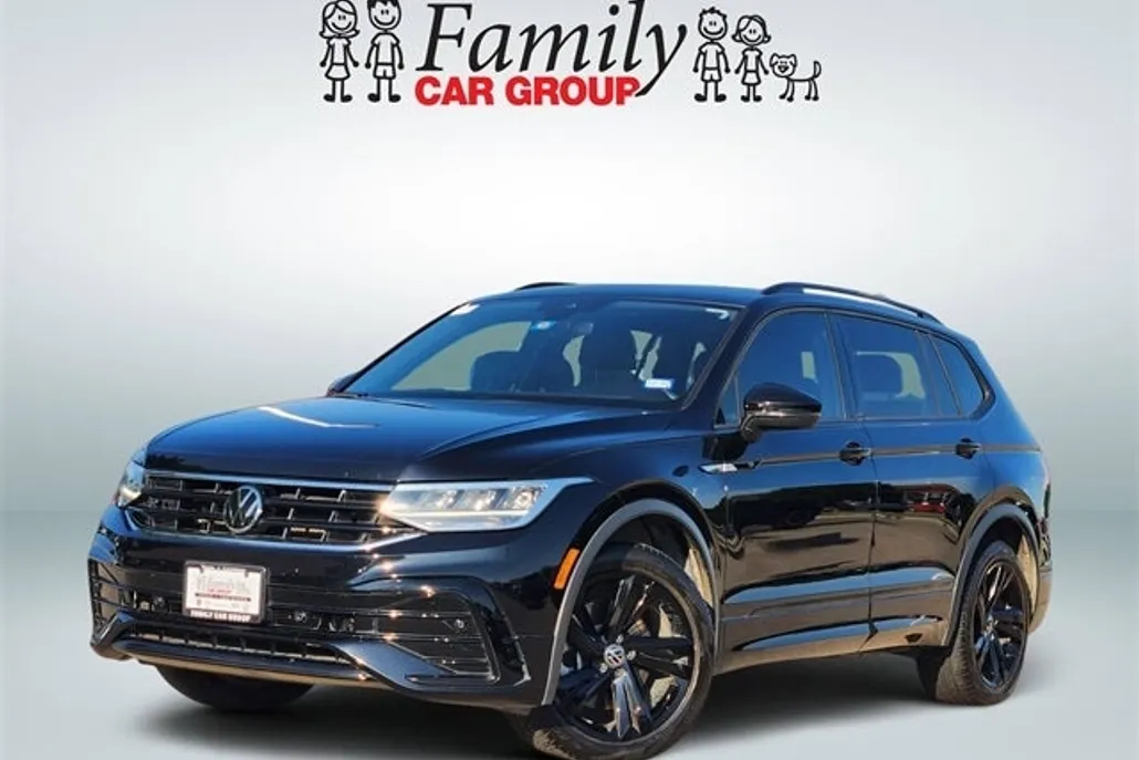 2024 Volkswagen Tiguan SE R-Line Black photo 1