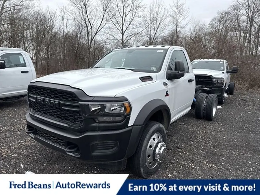 2024 Ram 4500 Tradesman photo 1