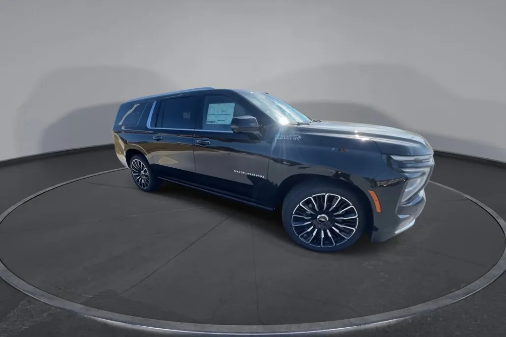 2025 Chevrolet Suburban High Country photo 1