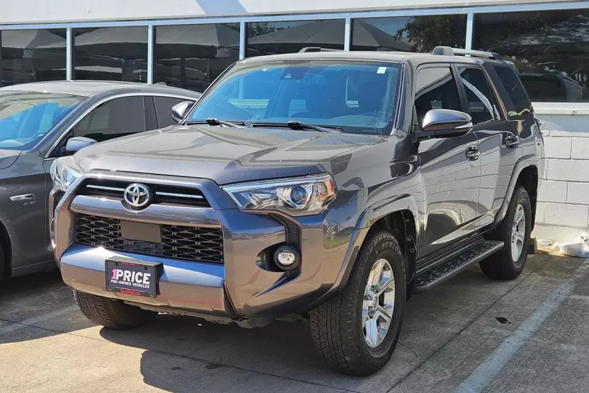 2022 Toyota 4Runner SR5 Premium photo 1