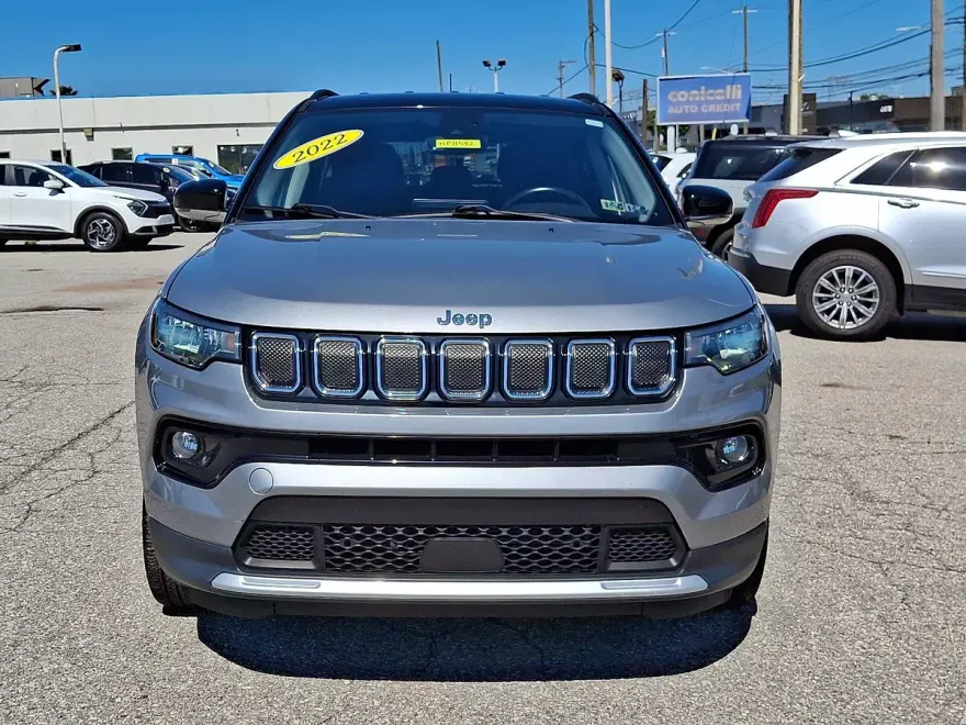 2022 Jeep Compass Limited photo 1