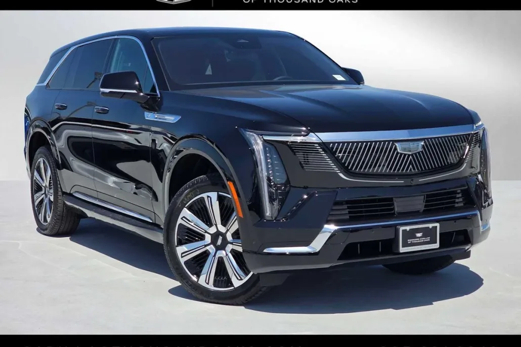 2026 Cadillac Escalade IQ Luxury photo 1