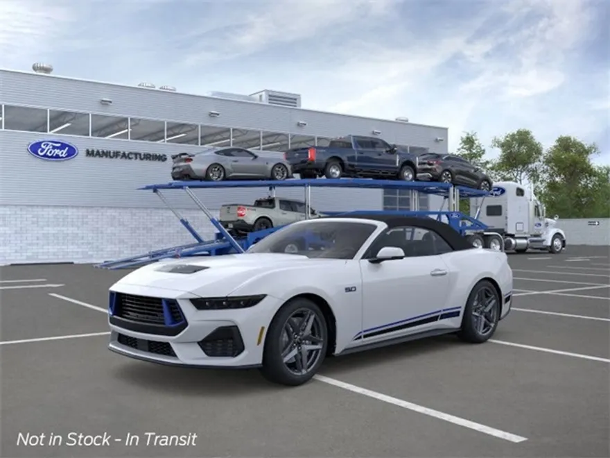 2025 Ford Mustang GT Premium Convertible photo 1