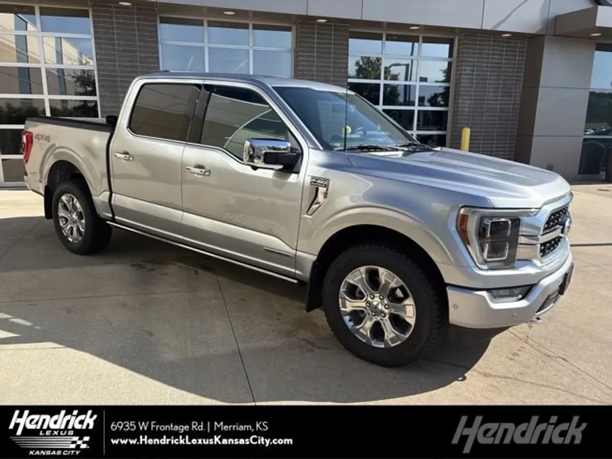 2022 Ford F-150 Platinum photo 1