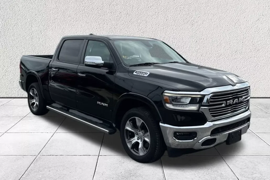 2019 Ram 1500 Laramie photo 1