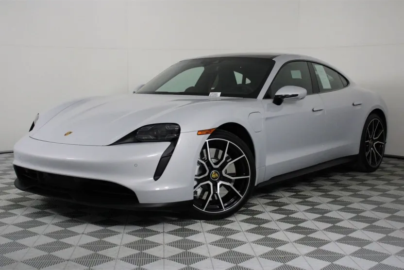 2023 Porsche Taycan 4S photo 1