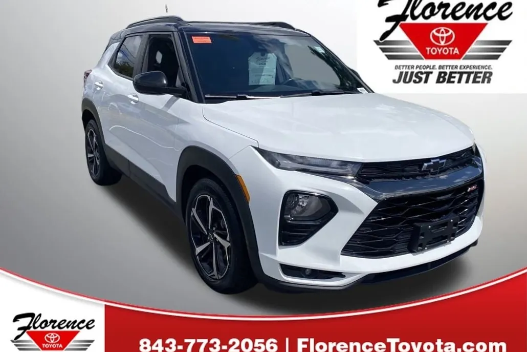 2022 Chevrolet Trailblazer RS photo 1