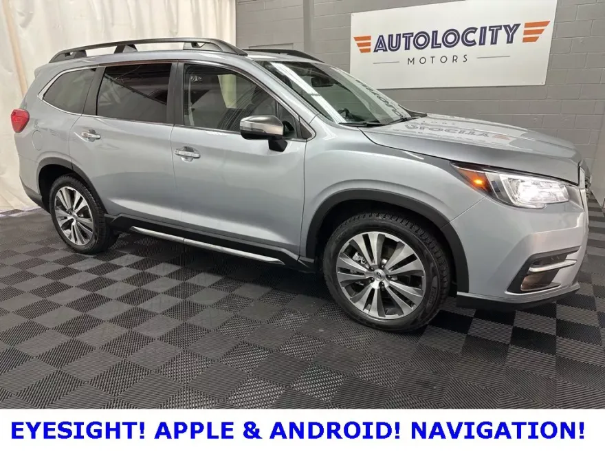 2022 Subaru Ascent Touring photo 1