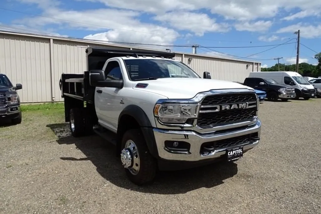 2024 Ram 5500 Tradesman photo 1