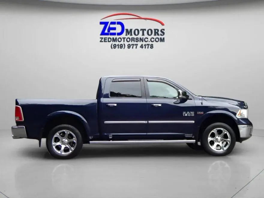 2016 Ram 1500 Laramie photo 1