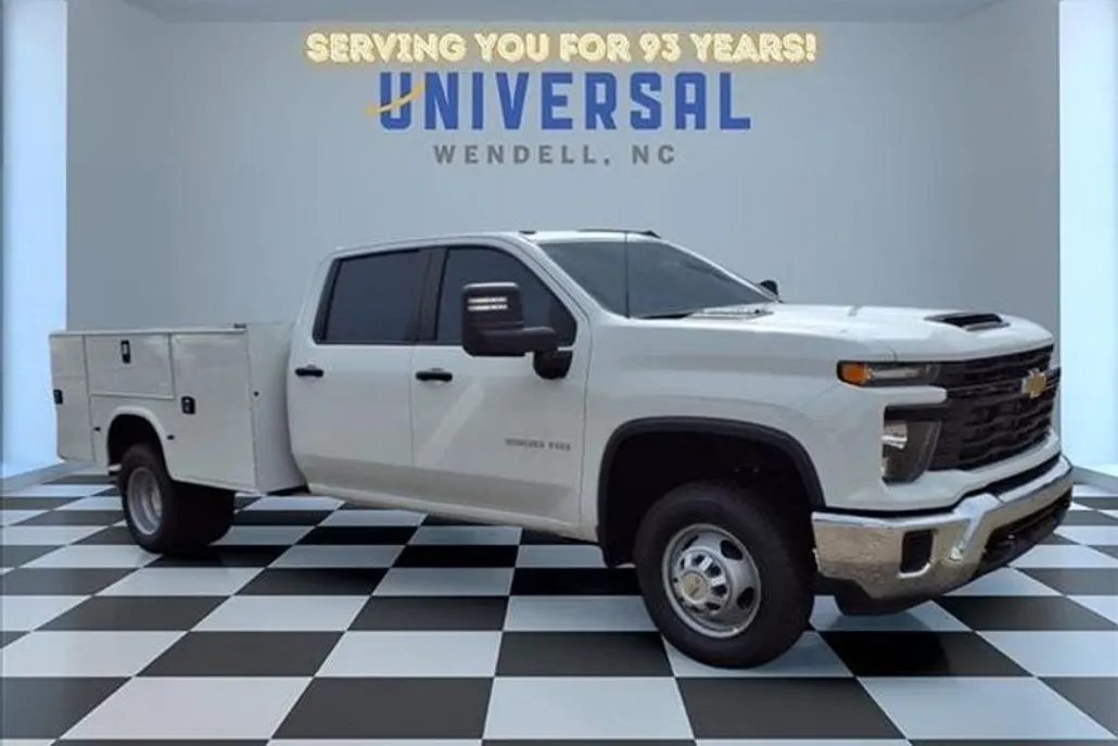 2024 Chevrolet Silverado 3500HD Work Truck photo 1