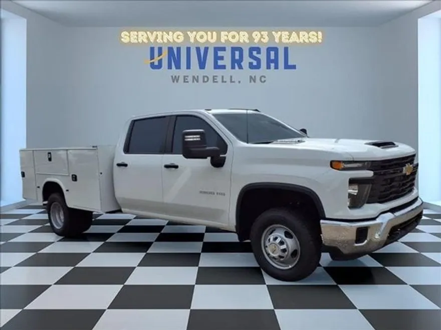 2024 Chevrolet Silverado 3500HD Work Truck photo 1