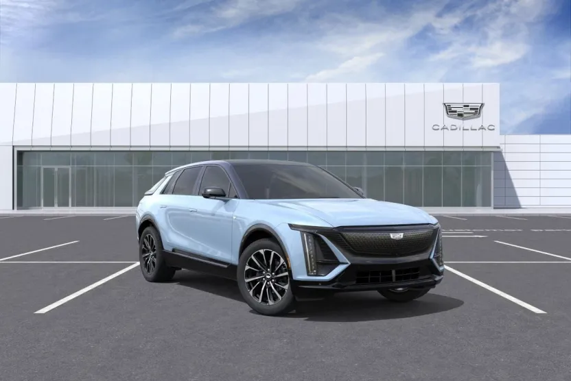 2025 Cadillac Lyriq Sport photo 1