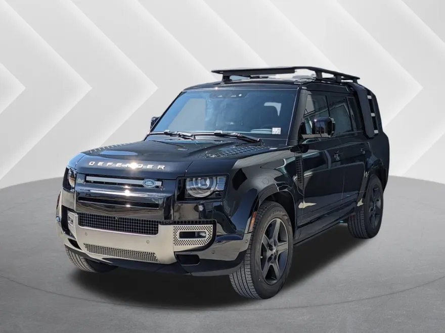 2025 Land Rover Defender 130 X-Dynamic SE photo 1
