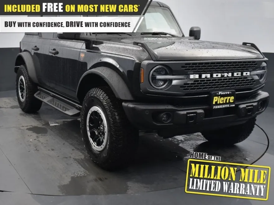 2025 Ford Bronco Badlands photo 1
