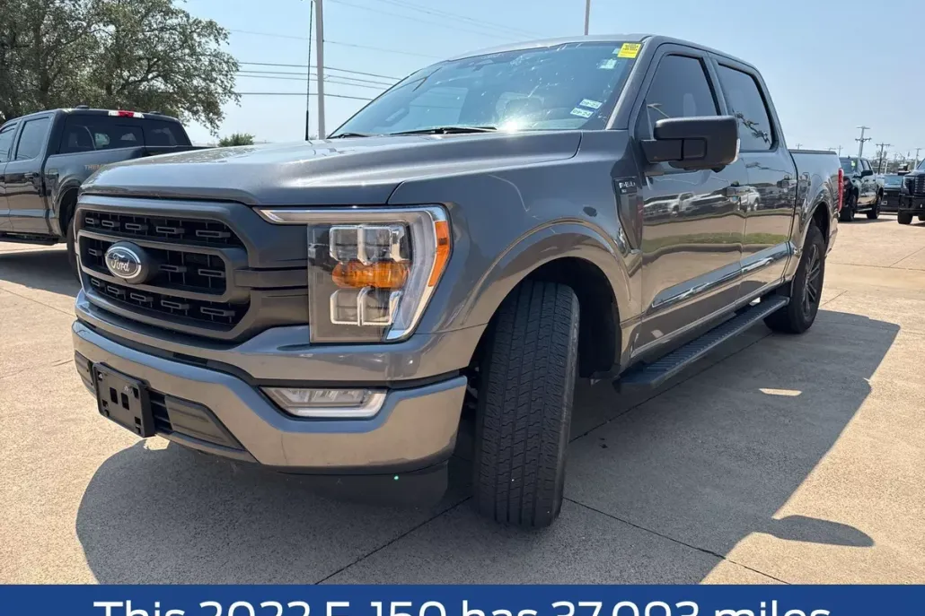 2022 Ford F-150 XLT photo 1