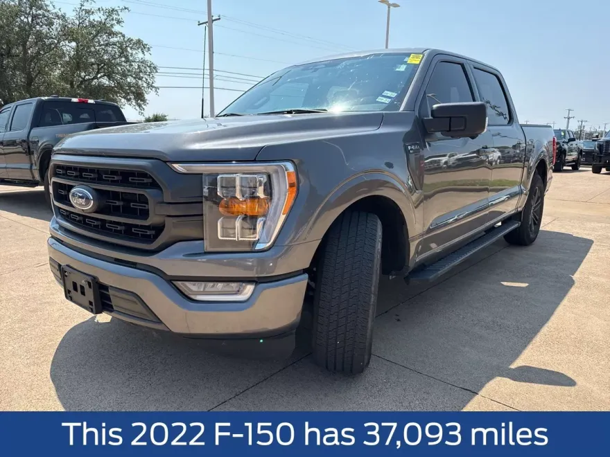 2022 Ford F-150 XLT photo 1