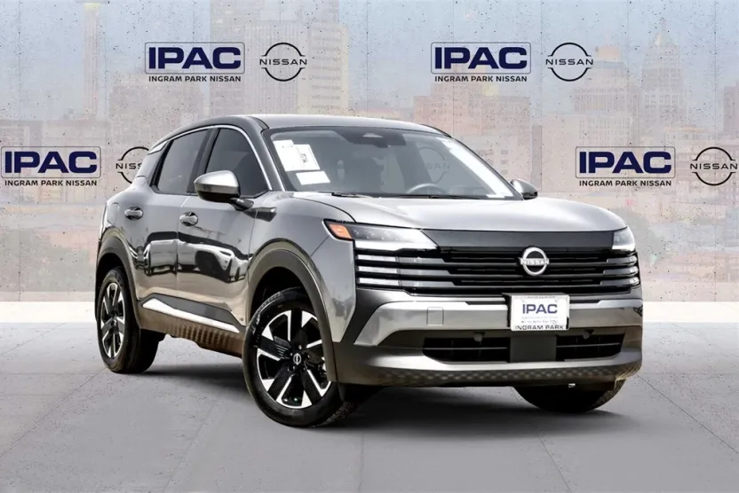 2025 Nissan Kicks SV photo 1