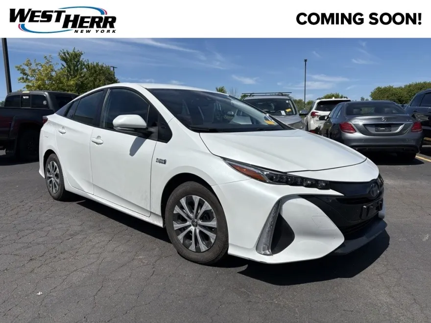 2021 Toyota Prius Prime XLE photo 1