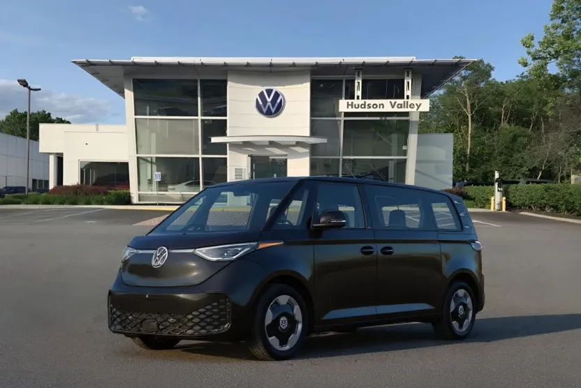 2025 Volkswagen ID. Buzz Pro S photo 1