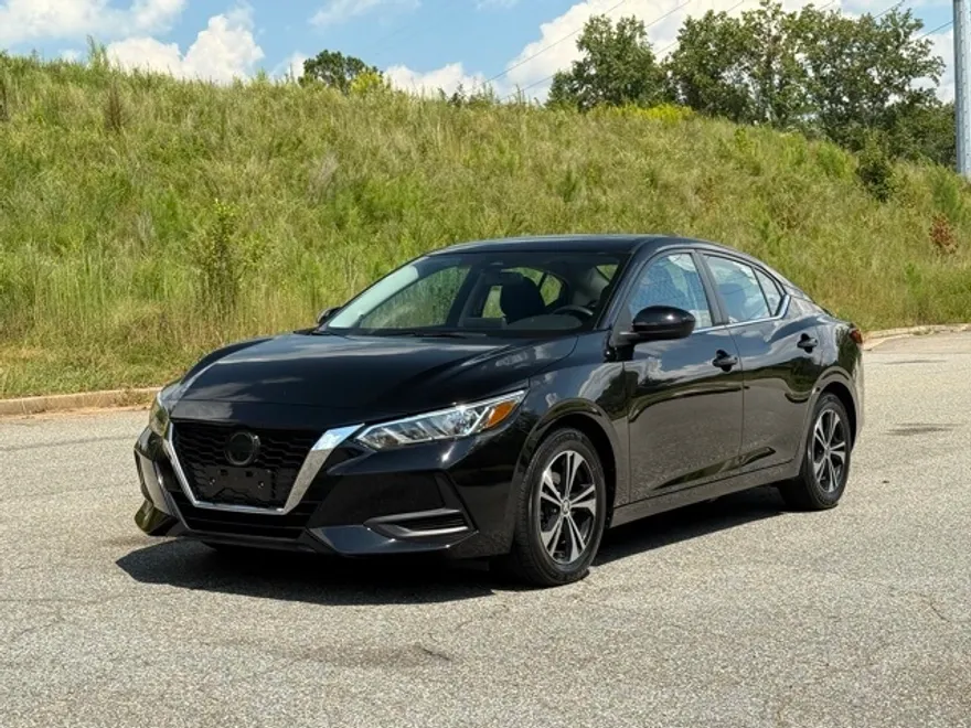 2023 Nissan Sentra SV photo 1