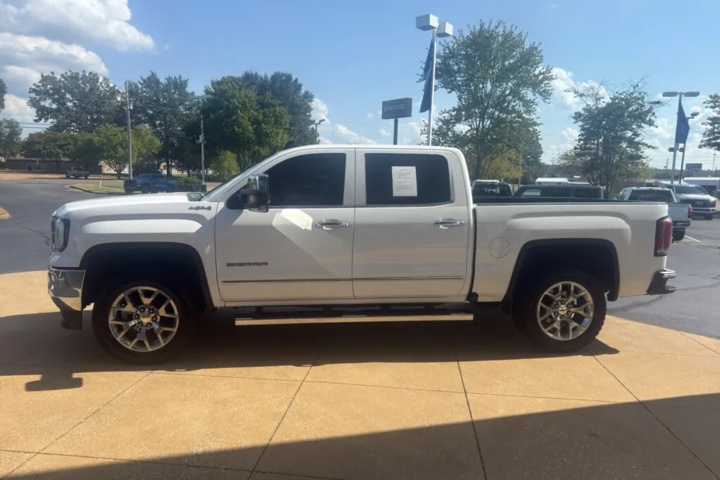 2018 Gmc Sierra 1500 SLT photo 1