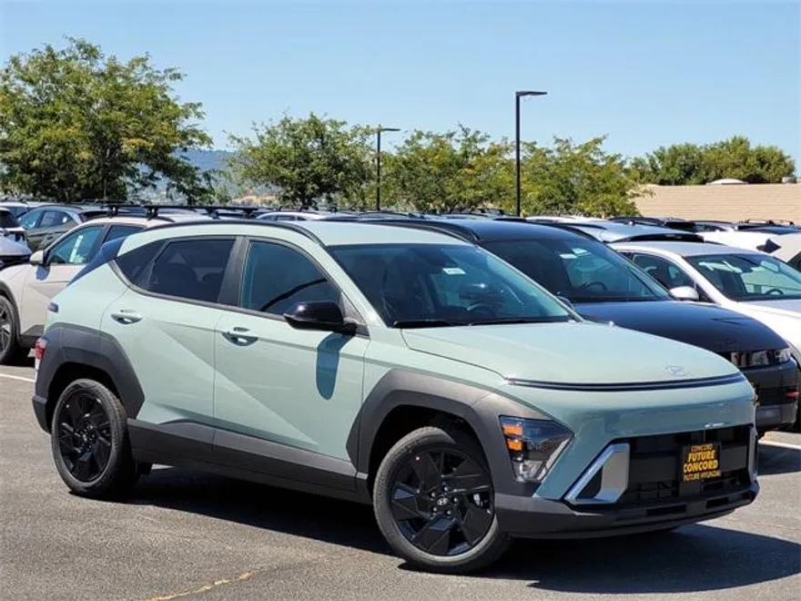 2026 Hyundai Kona SEL photo 1