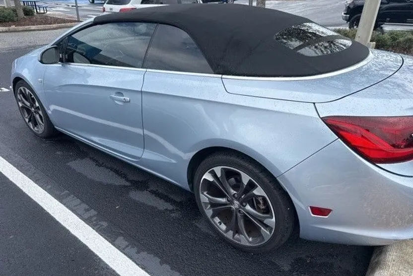 2017 Buick Cascada Premium photo 1