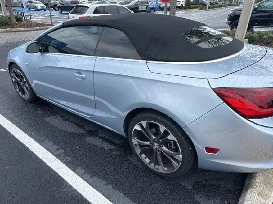 2017 Buick Cascada Premium photo 1