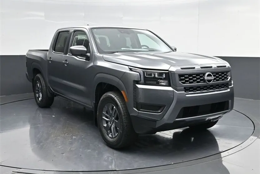 2026 Nissan Frontier SV photo 1
