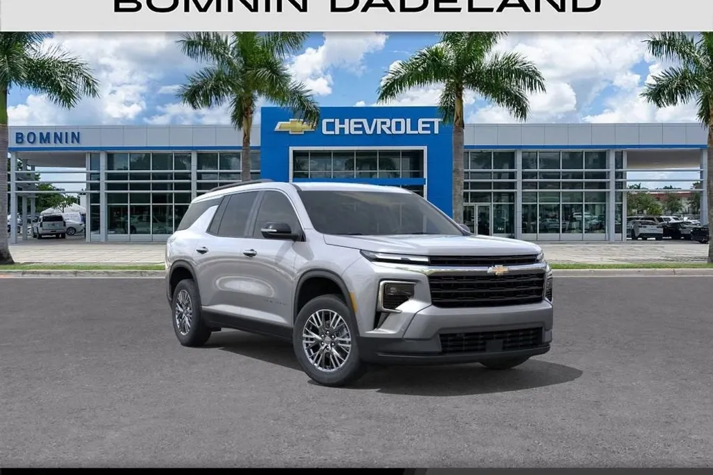 2024 Chevrolet Traverse photo 1