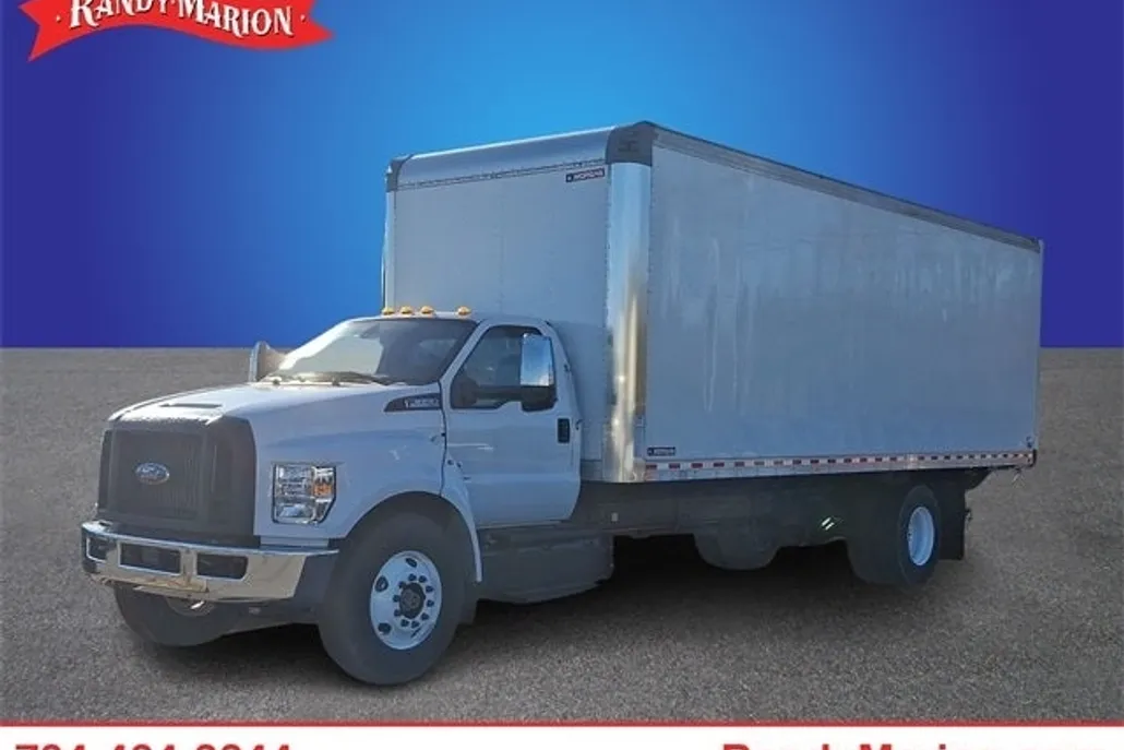 2023 Ford F-650 photo 1