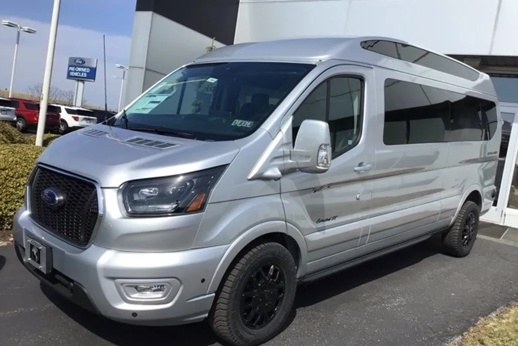 2024 Ford Transit photo 1