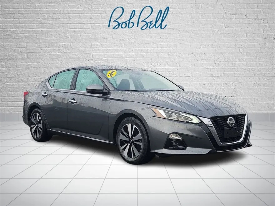 2019 Nissan Altima 2.5 SV photo 1