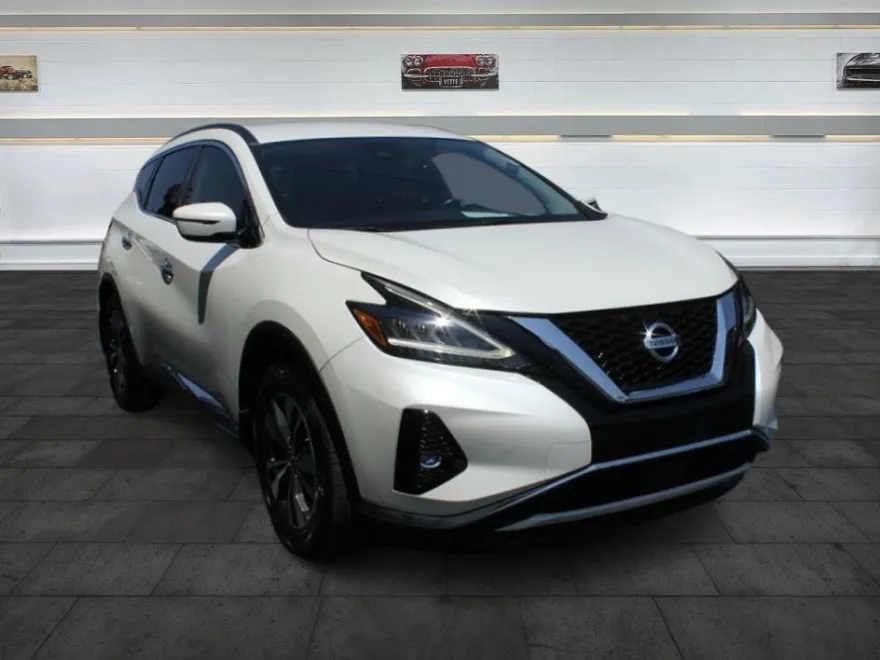 2022 Nissan Murano SV photo 1