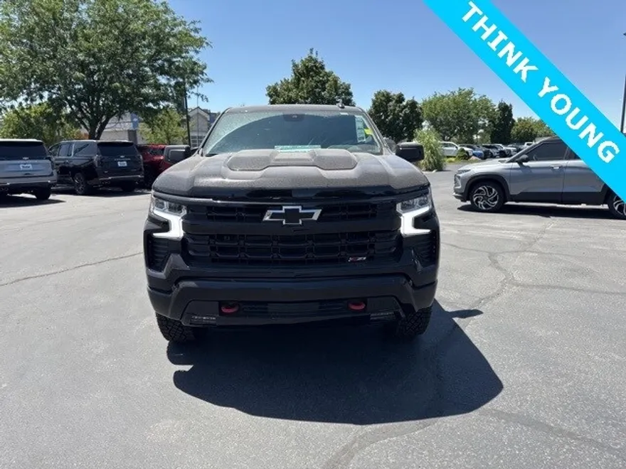 2025 Chevrolet Silverado 1500 LT Trail Boss photo 1