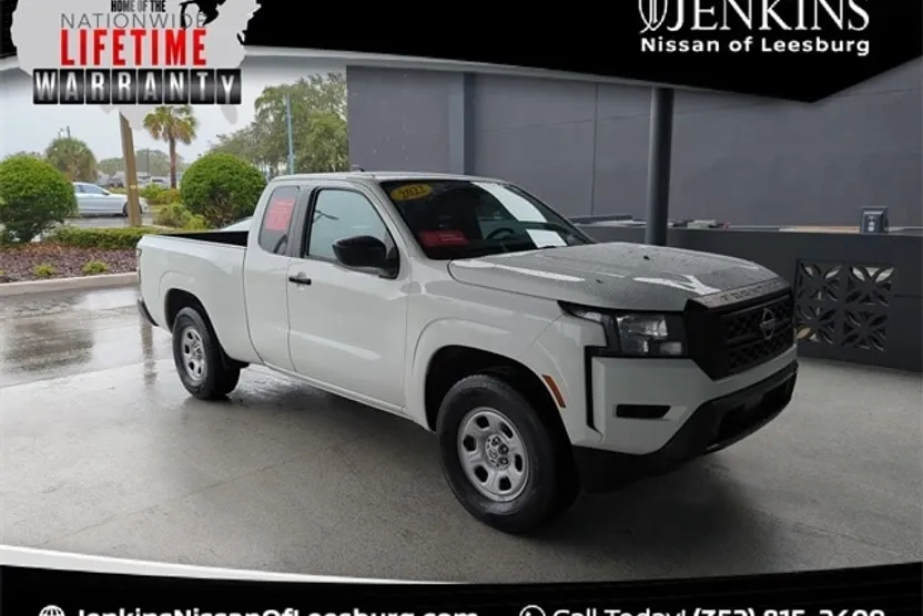 2022 Nissan Frontier S King Cab photo 1