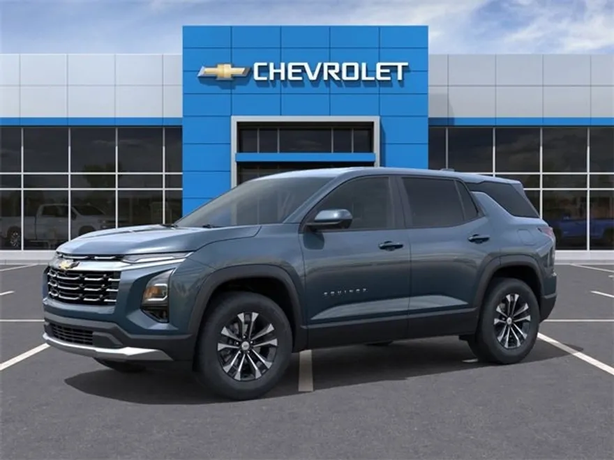 2026 Chevrolet Equinox LT photo 1