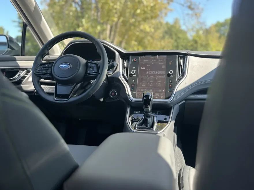 2025 Subaru Outback Onyx Edition photo 1