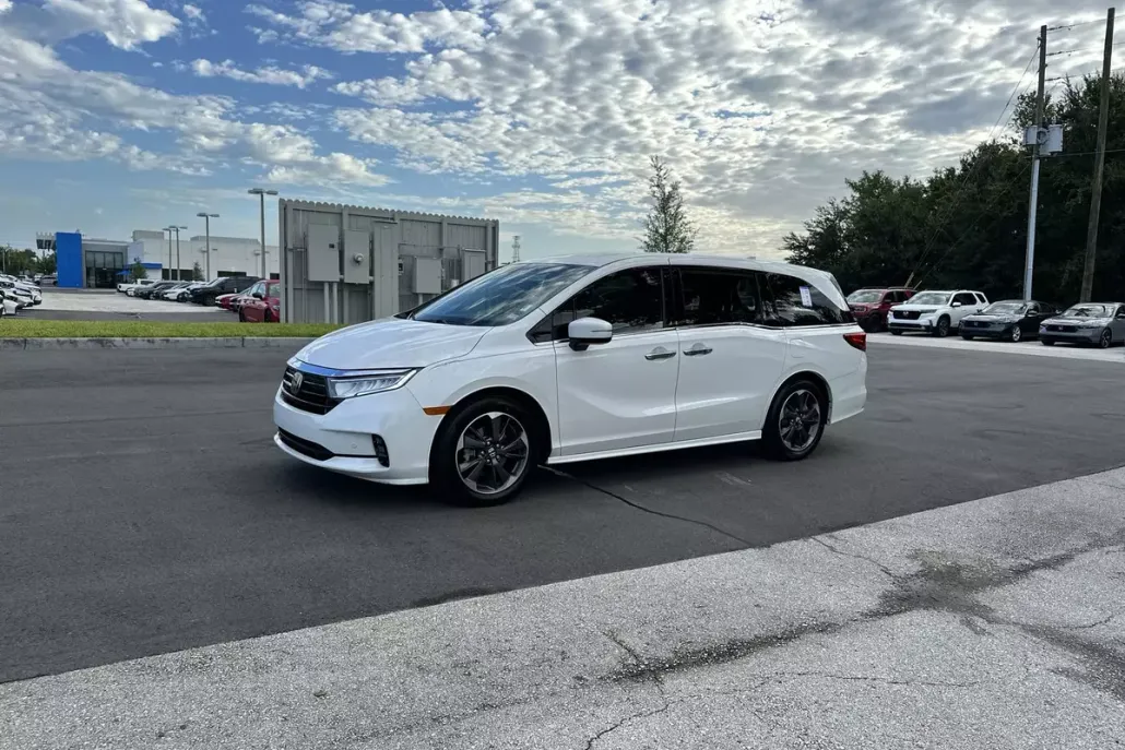 2023 Honda Odyssey Elite photo 1