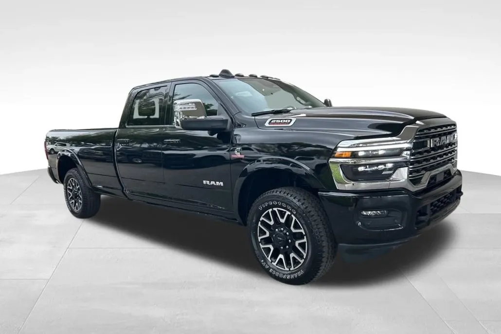 2025 Ram 2500 Limited photo 1