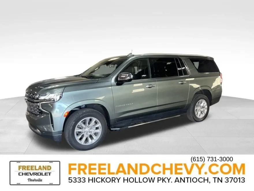 2023 Chevrolet Suburban Premier photo 1