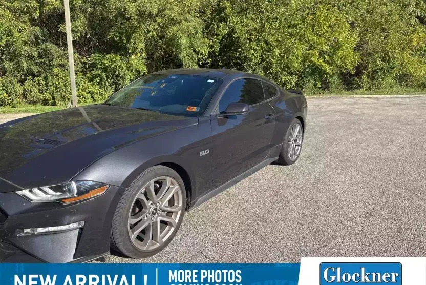 2022 Ford Mustang GT Premium photo 1
