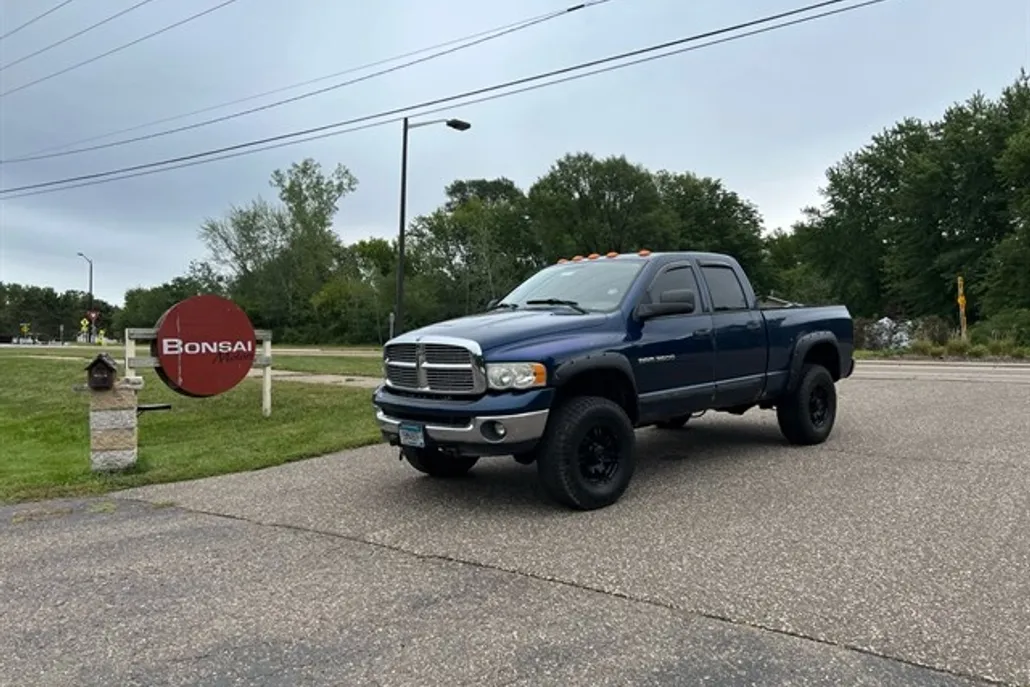 2004 Dodge Ram 3500 SLT photo 1