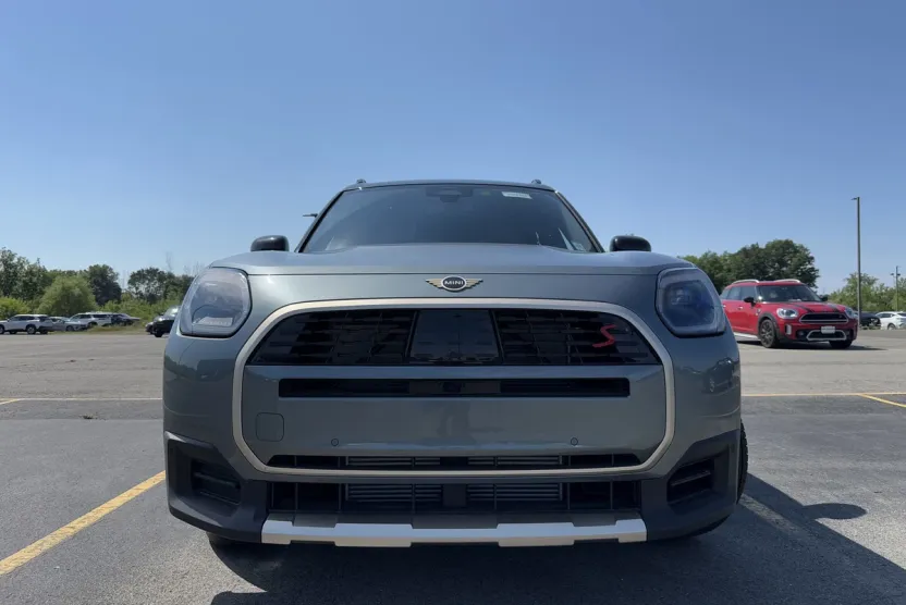 2025 Mini Countryman S ALL4 photo 1