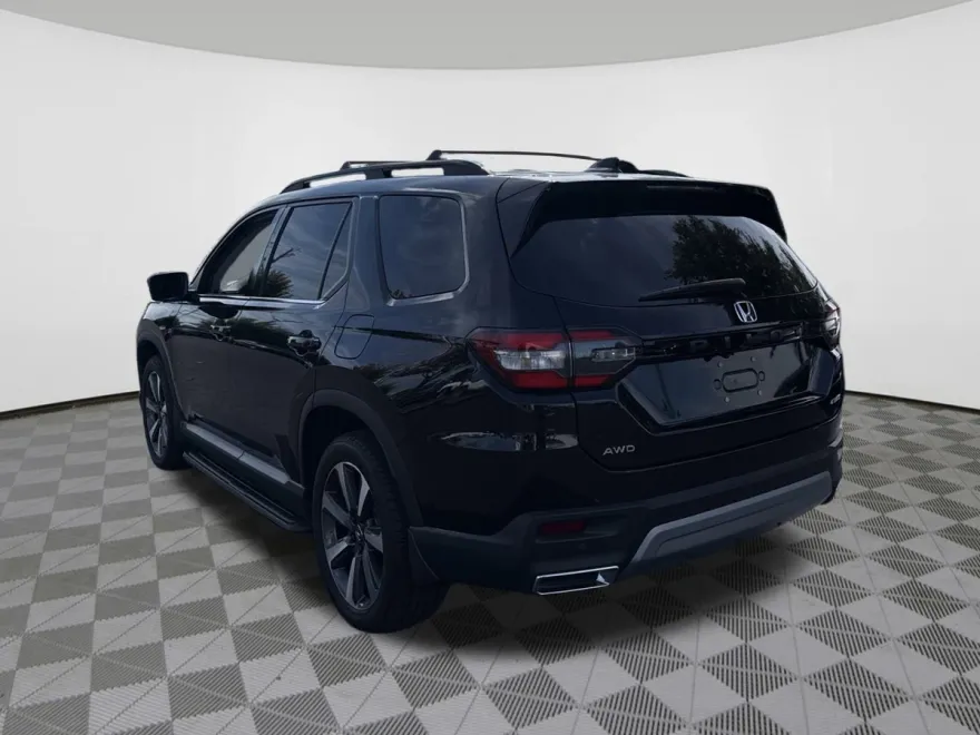 2024 Honda Pilot Elite photo 1