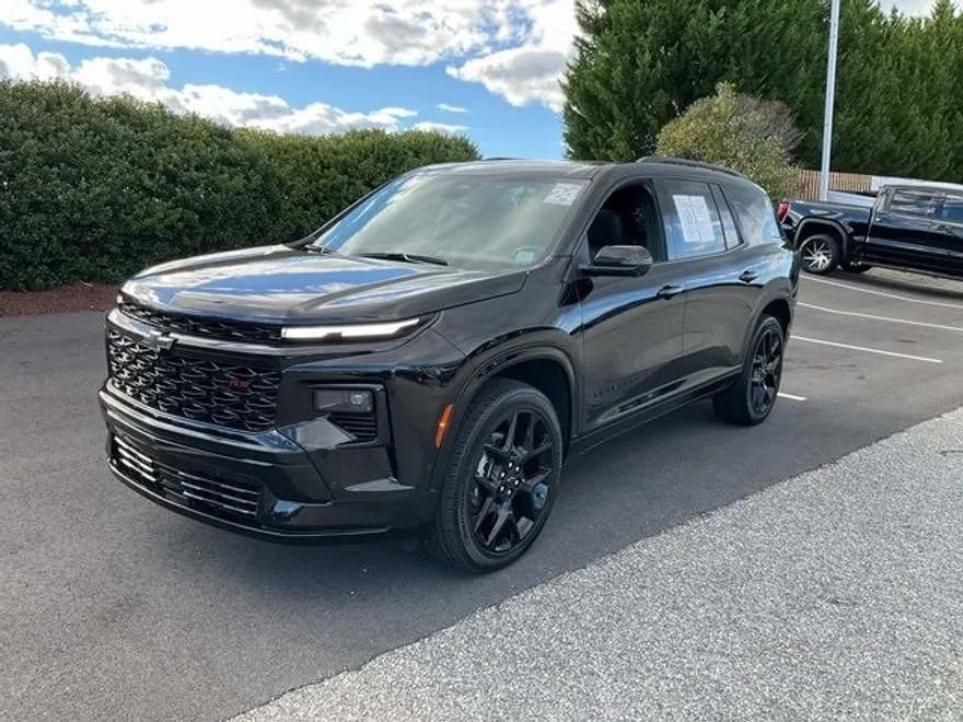 2024 Chevrolet Traverse RS photo 1