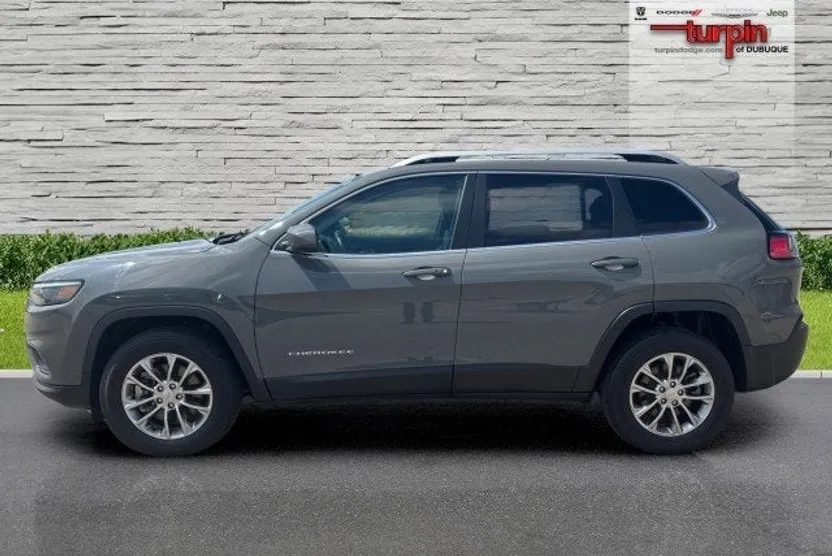 2021 Jeep Cherokee Latitude Lux photo 1
